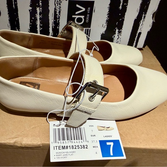 DV by Dolce Vita Shoes - DV Dolce Vita Munich Mary Jane Flats | Ivory | Women’s Size 7 | New in Box